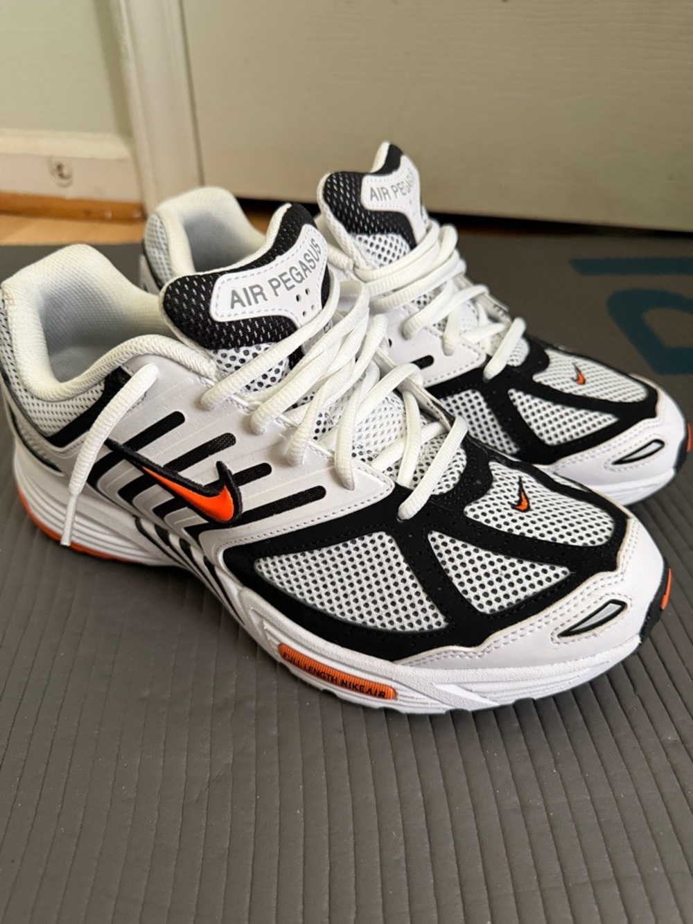 Nike White Black with Orange Swoosh Air Pegasus Sneakers